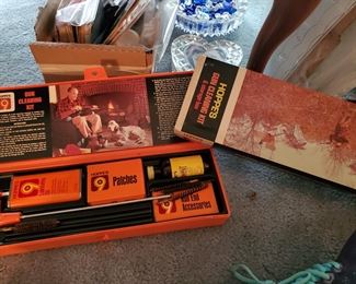 Gun cleaning kit (2) of (3) 