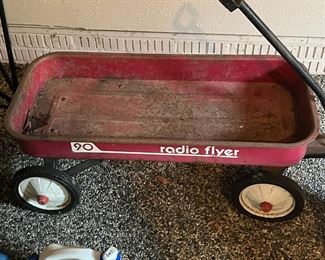 RADIO FLYER