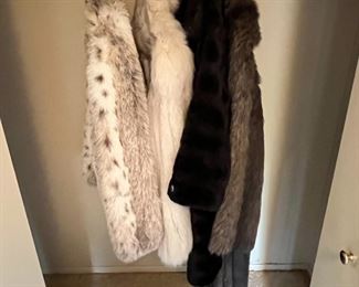 VINTAGE FURS