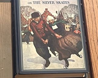 BOOKS VINTAGE  ANTIQUE