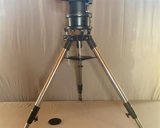Meade Telescope With Field Tripod