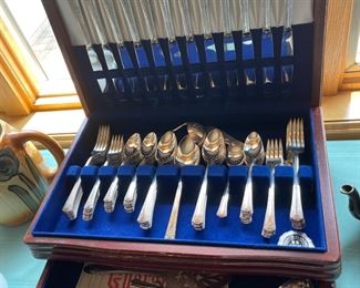 Rogers Bros Deluxe Plate Silverware Set “Gracious” 