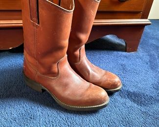 Pair of leather 'Long Haul' boots size 9-1/2D, 