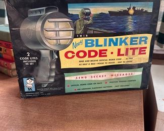 Box (empty) for the vintage Navy Blinker Code Lite