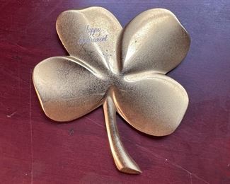 1984 Gerity 24 K gold electroplated Happy Retirement 4 leaf clover, some wear, 3"W