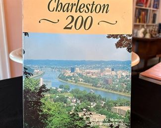 Charleston 200, large paperback, by John Morgan and Robert Byers, 1994