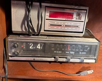 Two GE (General Electric) vintage clock radios