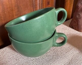 Wide-mouth vintage green coffee cups