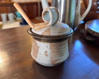 Pottery honey pot 4"H