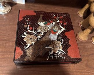 Vintage Peacock & Peony Lacquerware (plastic) 6 Piece Serving Set 12" x 12"