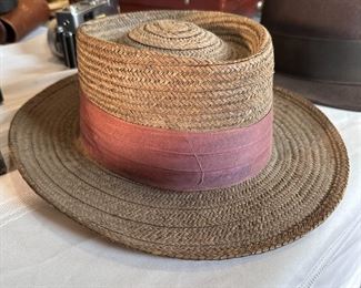 Knox straw hat with mauve band from Frankenbergers