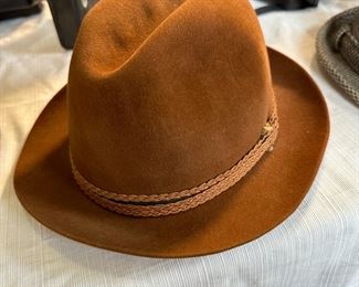 Knox golden brown hat from Frankenbergers with braided band