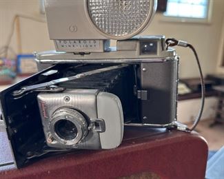 Polaroid  Land Camera model 80 with Wink-Light