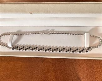 Vintage rhinestone choker necklace 16"