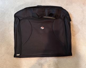 Slender American Tourister dress bag