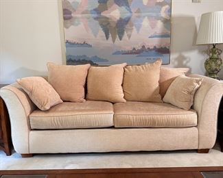 Kroehler furniture roomy loveseat, minor wear 29"H x 7 feet 6 inches W x 36"D