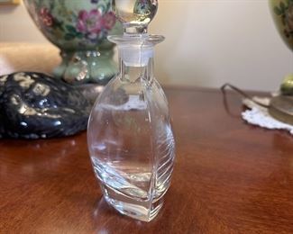 Small decanter 6"H