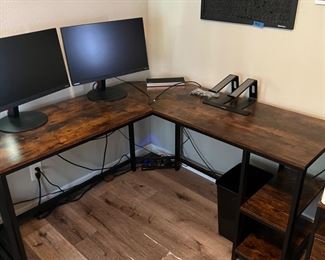 Office furniture - L unit desk
