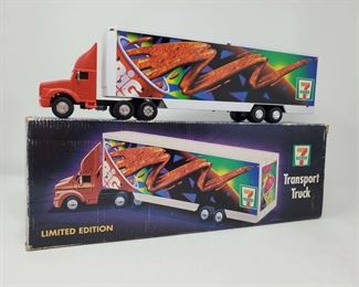 1995 Limited Edition 7 11 Transport Truck with BOX