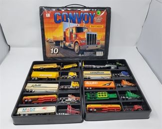 1989 Matchbox Convoy Die Cast Truck Carrying Case with 11 Vehicles Inside