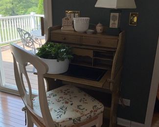 Small, Kitchen desk 