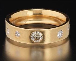 Gentlemens Gold and Diamond Band 