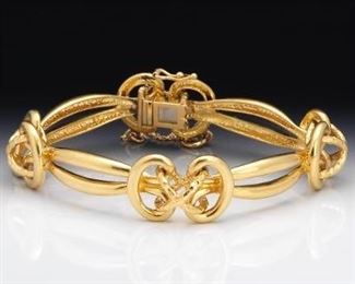 Ladies 18k Gold Bracelet 