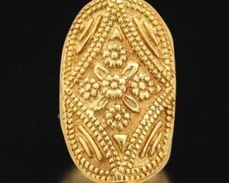 Ladies 18k Gold Ring 