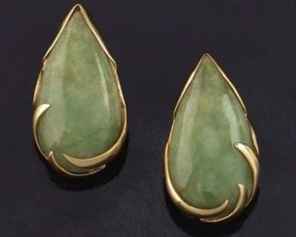 Ladies Pair of Gold and Aventurine Earrings 