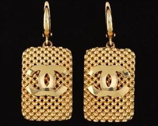 Ladies Pair of Gold Chanel Style Logo Earrings 