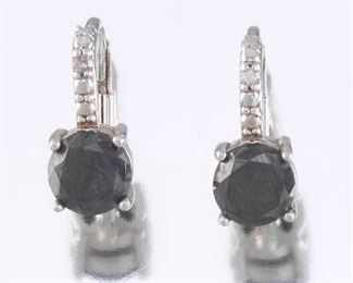 Ladies Pair og Sterling Silver and 2 Ct Black Diamond Earrings 