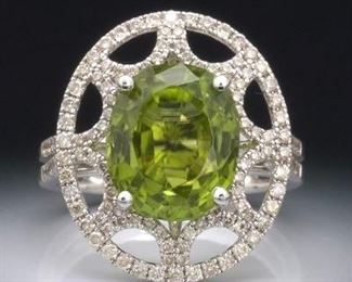 Ladies Peridot and Diamond Ring 