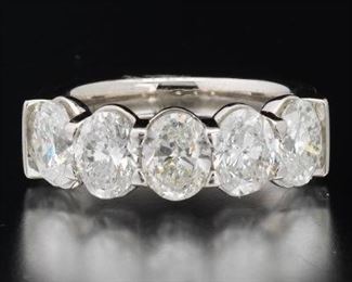 Ladies Platinum and Diamond Ring 