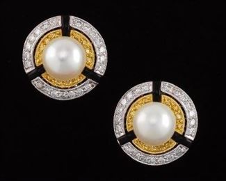 Ladies Stunning TwoTone Gold, Pearl and Black Onyx Earrings