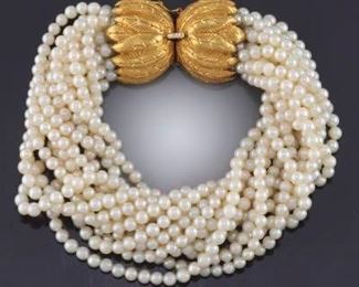 Ladies Vintage Gold and Pearl Torsade Bracelet 