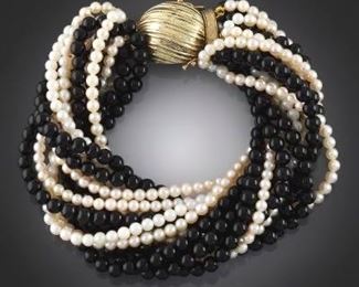 Ladies Vintage Gold, Pearl and Black Onyx Torsade Bracelet 