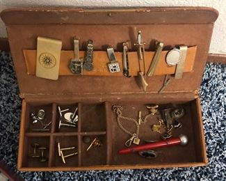 Vintage mens' bling and leather dresser case.