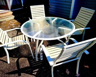 5-pc Patio Set $149 or bid #9