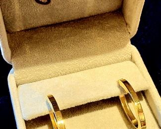 14k Gold Earrings. SOLD