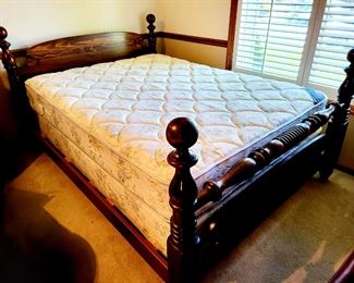 Queen Mattress & Box Spring 