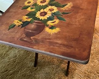 sunflower fold-up table