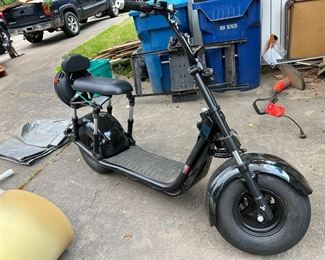Electric skooter 