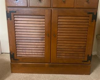 Ethan Allen side cupboard
