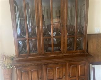 Ethan Allen China Cabinet with bubbled glass