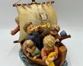 1992 Hummel "LAND IN SIGHT" Anniversary Edition in Box