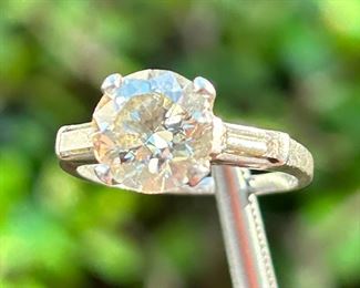 10K White Gold 1.5 carat Diamond Ring