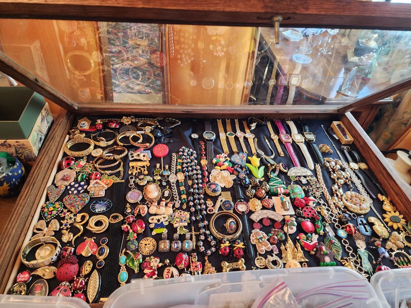 True Legacy Estate Sale in El Cajon, CA starts on 6/8/2023