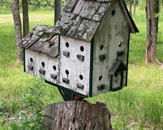 great rustic bird house