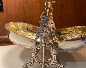 English Silver Plate Biscuit warmer. Great weight and detail. 