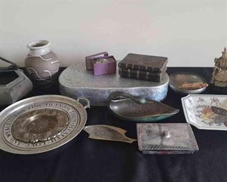 Lot Of Assorted Vintage Decor Vintage Brush, Oriental, Silver Plate